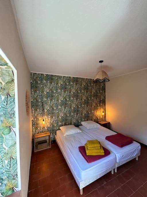 La Maison De Barbara La Guiche Luaran gambar